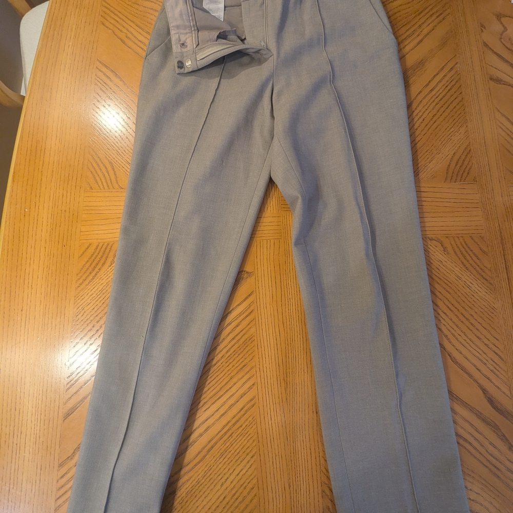 Woman's Gray Beige Pants